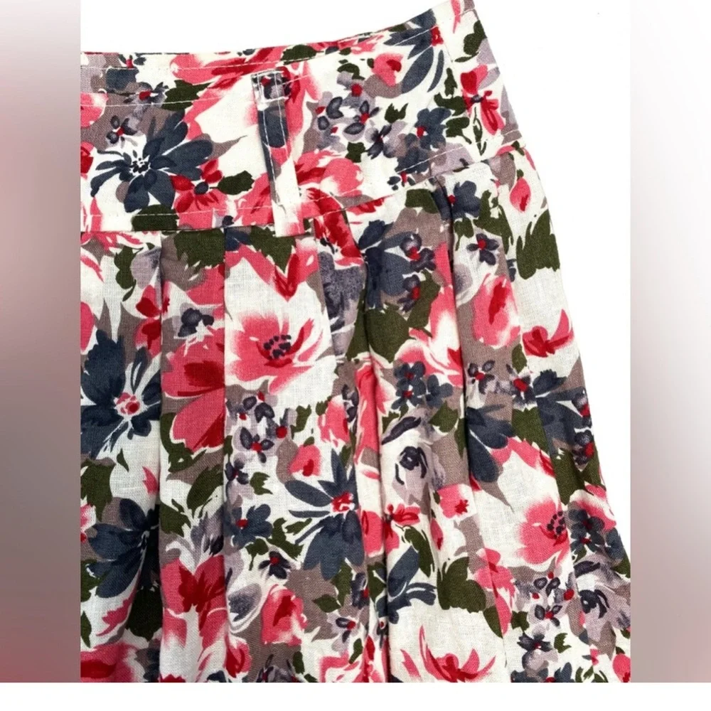 Forever 21 Women's Floral Pleated Multi Color Mini Skirt Side Zip Lined Size XS - Picture 5 of 9